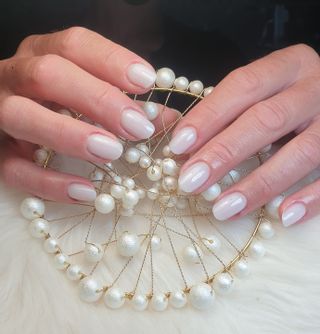 Valéria Lopes Atelier Nails Schönheitsinstitut Genève Wohnzimmer Genève Valéria Lopes Atelier Nails