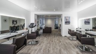 Vogue L.A. Coiffure Schönheitsinstitut Blonay Wohnzimmer Blonay Vogue L.A. Coiffure