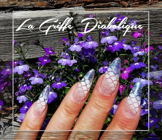 La Griffe Diabolique & XtraCils styliste ongulaire Les Hauts-Geneveys La Griffe Diabolique & XtraCils onglerie Les Hauts-Geneveys