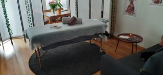 MANA MASSAGE Schönheitsinstitut Estavayer-le-Lac Wohnzimmer Estavayer-le-Lac MANA MASSAGE