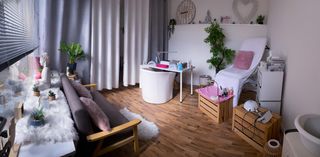 NO LIMIT Coiffure & Esthétique Schönheitsinstitut Vich Wohnzimmer Vich NO LIMIT Coiffure & Esthétique