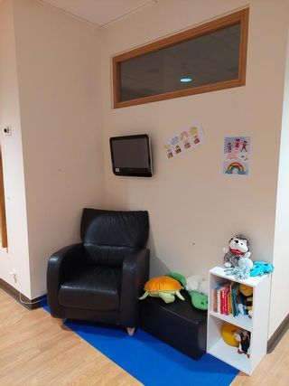 Pôle Santé du Pays-d'Enhaut Schönheitsinstitut Château-d'Œx Wohnzimmer Château-d'Œx Pôle Santé du Pays-d'Enhaut