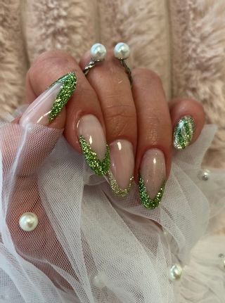 Nails by Anna Schönheitsinstitut Plan les ouates Wohnzimmer Plan les ouates Nails by Anna