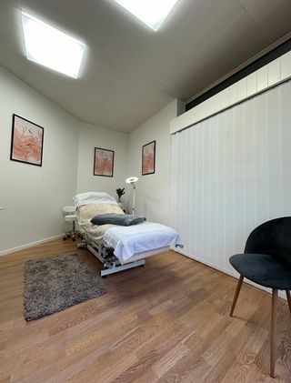 SF - Hairstyling & Cosmetic Schönheitsinstitut Biel Wohnzimmer Biel SF - Hairstyling & Cosmetic