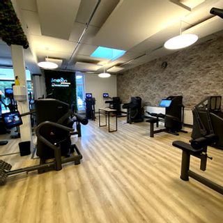 Physiotherapie Renova Schönheitsinstitut Biel/Bienne Wohnzimmer Biel/Bienne Physiotherapie Renova