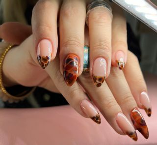 Nails by Anna Schönheitsinstitut Plan les ouates Wohnzimmer Plan les ouates Nails by Anna