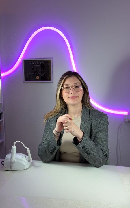 Wohnzimmer Meyrin RoNails