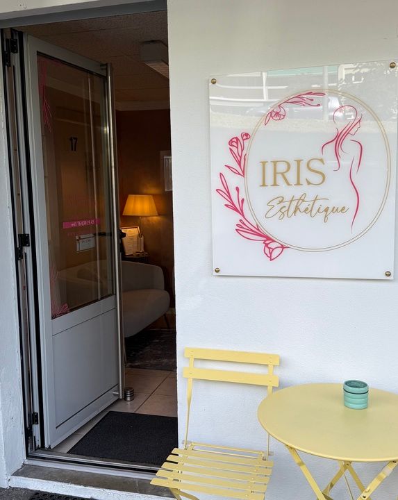 Wohnzimmer Meyrin RoNails