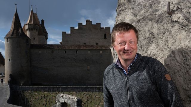Cave alain emery aigle portrait alain copyright robert hofer