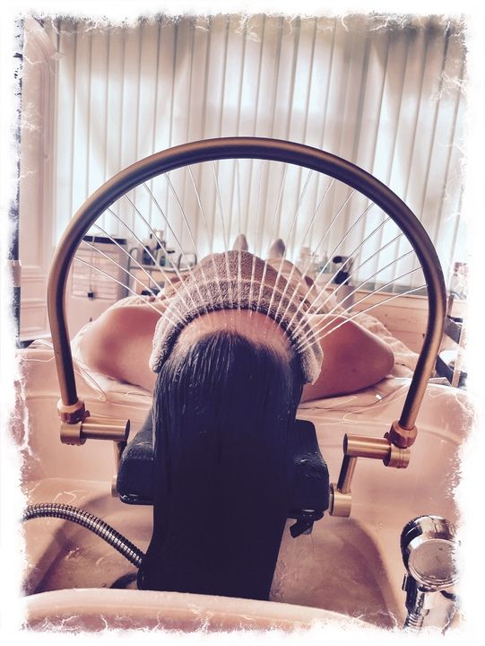 salon Les Haudères Institut Nénuphar