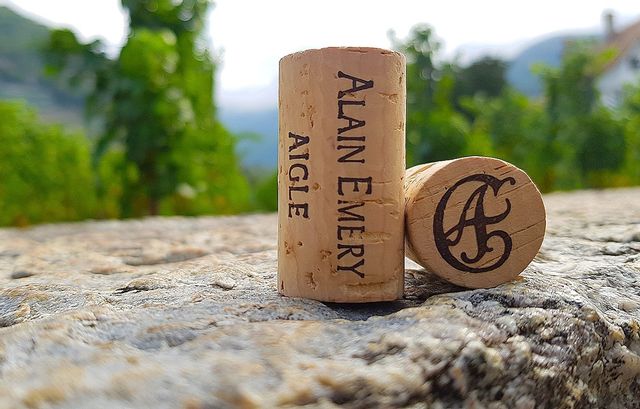 Cave alain emery aigle bouchons